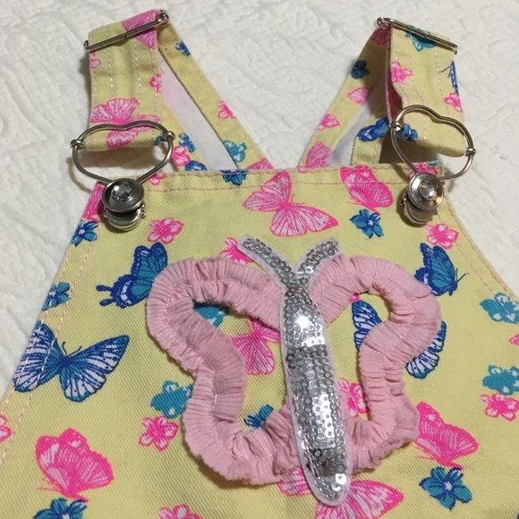 12m (4/$20) Short Overalls and Tee - Picture 9 of 12